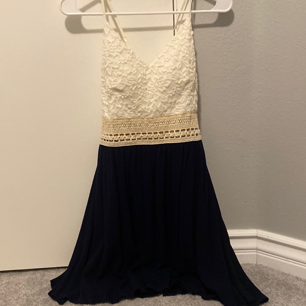 Glare. White and Navy Blue Spaghetti Cross-Back Dress